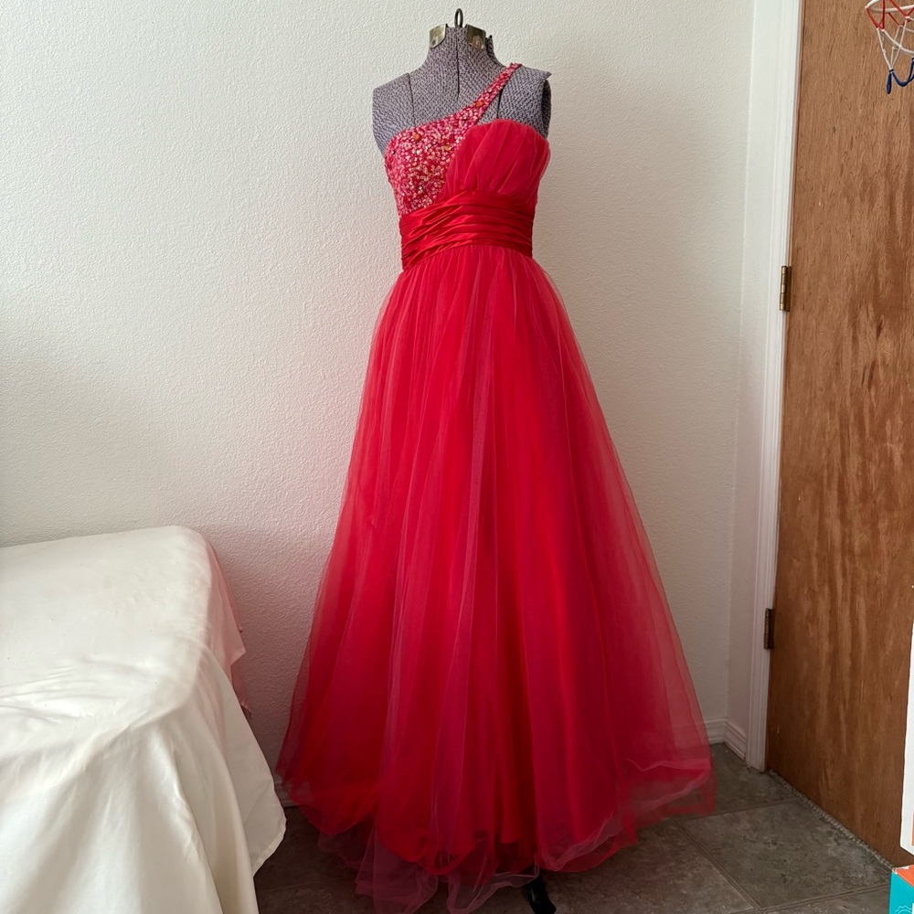 Y2K Jewel Red One-Shoulder Gown